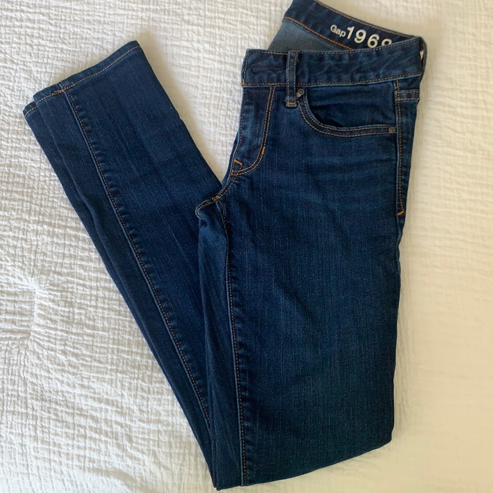 Dark denim skinny jeans